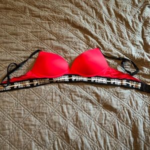 Victoria’s Secret bra